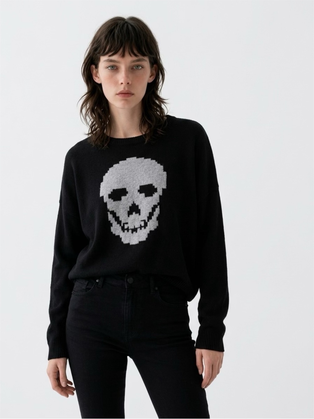 No Boundaries Black Skull Graphic Sweater